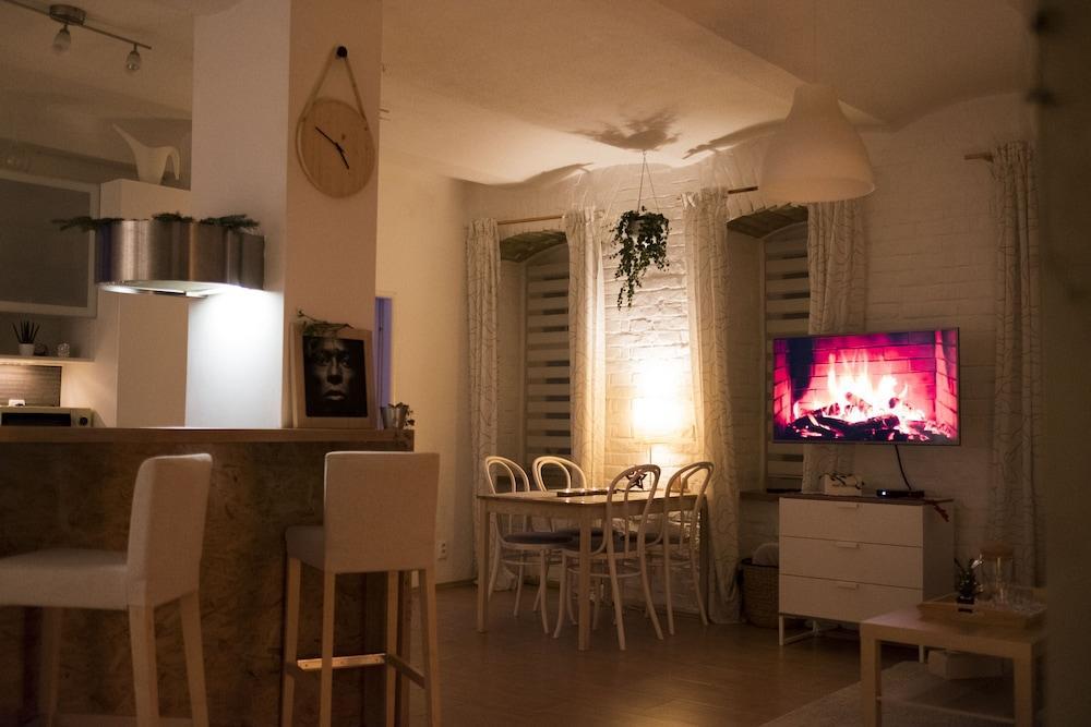 Ferienwohnung Dobrobeat Pressburg Exterior foto